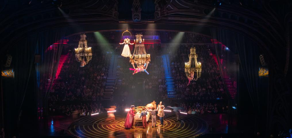 Cirque du Soleil Corteo - Credit Scott Blackburn