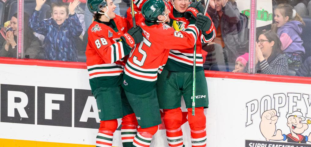 Halifax Mooseheads Celebrate - Credit Trevor MacMillan
