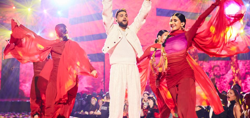 Karan Ajula performs
